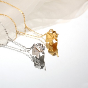 Collar con Colgante de Elefante de la Suerte en Forma de O, Chapado en Oro de 18K, de Alta Calidad, Venta al Por Mayor - Product Image 3
