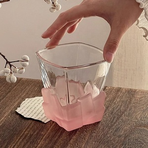 Creative Quadrate <span class=keywords><strong>Bicchieri</strong></span> di Whisky di <span class=keywords><strong>vetro</strong></span> <span class=keywords><strong>rosa</strong></span> cubetto di ghiaccio acqua smerigliato tazza di tè Whisky <span class=keywords><strong>bicchieri</strong></span> con Custom scatola di legno per il regalo - Product Image 4
