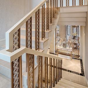 手すりポストステンレス鋼ガードレールアルミ彫刻スタイル無垢材 - Product Image 4