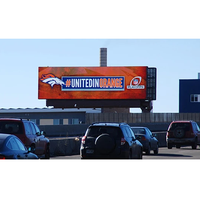 P8mm Exterior LED Comercial Pantalla LED Publicidad al aire libre Cartelera Mall Pilars Pantalla LED Video Wall