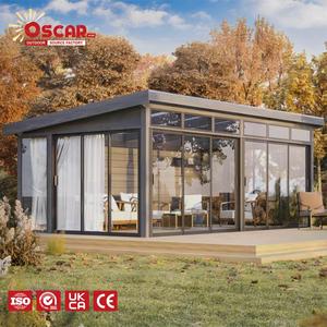 Véranda en verre trempé triangulaire moderne et économe en énergie avec panneaux en aluminium pour jardin, patio et cour arrière - Product Image 1