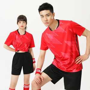 ชุดเสื้อฟุตบอลย้อนยุคสั่งทำคุณภาพดีแบบ<span class=keywords><strong>ไทย</strong></span> พร้อมกางเกงขาสั้น ผลิตจากโพลีเอสเตอร์เนื้อนุ่ม สวมใส่สบาย เหมาะสำหรับแฟนบอลและสโมสร - Product Image 2