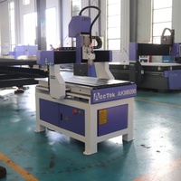 Routeur CNC de petite taille de bonne qualité 6090, machine de découpe et de sculpture sur bois, équipement de travail du bois en provenance de Chine