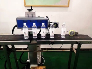 เครื่องเลเซอร์มาร์กกิ้ง Co2 ขนาดใหญ่ ยี่ห้อ Boao แบบกำหนดเองได้ พร้อมระบบ Galvo RF Optical กำลัง 30W 50W สำหรับขวดน้ำ เครื่องเลเซอร์มาร์กกิ้ง Co2 แบบ Flying - Product Image 1
