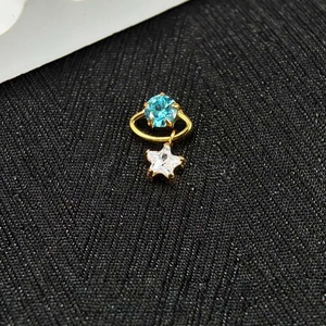<span class=keywords><strong>Piercing</strong></span> d'oreille en titane G23 F136 à filetage interne, avec pendentif étoile orbitale et 5 zircons cubiques incrustés - Product Image 5