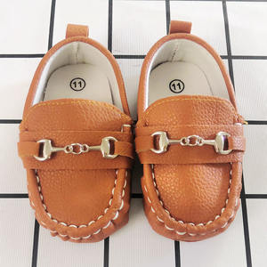 0〜1歳児用ベビーシューズ、柔らかい靴底のウォーキングカジュアルベビーシューズ、プレウォーカーシューズ、革製ベビーシューズ、男の子女の子用 - Product Image 2