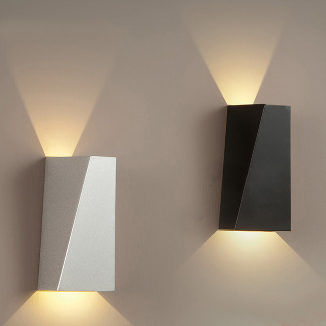 Modern Design  Applique Muraleup and Down  Wall Light Fixtures 6W 12W Cub Sconce Lamp Led Wall Outdoor Light