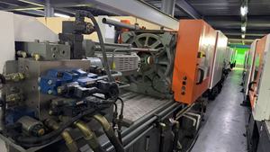 Máquina de Moldeo por Inyección Hidráulica Horizontal Chen Hsong JM-168 Usada de Alta Calidad, Bomba con Servomotor PLC, Fuerza de Sujeción de 1600kN - Product Image 6