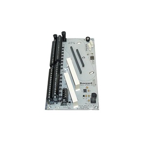 Nuevo Módulo de Relé de Salida Digital CC-TDOR01 Original en Stock, Envío Rápido, Controlador Lógico Programable de Grado Industrial - Product Image 1