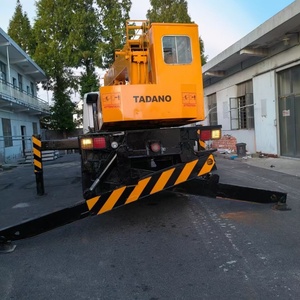 Camion-grue mobile robuste Tadano/Kato/MITSUBISHI de 8/12/25/30/40/50/70/80/90/100 tonnes avec moteur à vitesse de rotation, origine Japon - Product Image 1