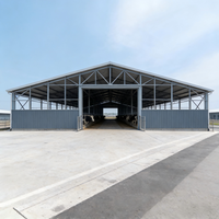 Estructura de Acero Ignífuga y Anticorrosiva, Establos Modernos para Ganado, Techo Impermeable, Instalación Rápida para Granjas Ganaderas