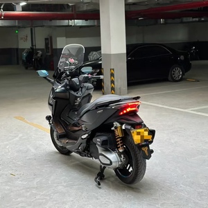 Scooter haute performance Best-seller 2026 NSS350 Forza pour les trajets urbains et les longues balades, à essence, économe en carburant pour les déplacements quotidiens - Product Image 3