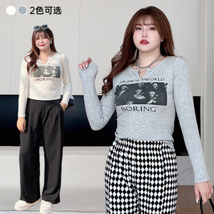 เสื้อยืดแขนยาวคอวีผู้หญิงไซส์ใหญ่ สีขาว สีเทา ผ้าถักพิมพ์ลายขาดๆ รุ่น N8280 - Product Image 5