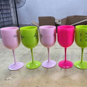 Copas de Vino de Acrílico Plástico de Lujo Modernas, Irrompibles, Color Verde Rosa, con Logotipo y Color Personalizados - Product Image 1