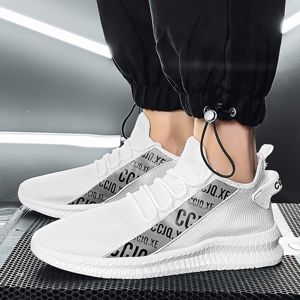 Vente en gros de chaussures de sport pour hommes à la mode, légères et respirantes, chaussures de course en maille décontractées et à la mode, chaussures de course - Product Image 3