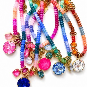 Collana Boho Fatta a Mano per Donne SongYi, Colorata con <span class=keywords><strong>Perline</strong></span> e Grande Ciondolo in Cristallo, Gioiello da Collo alla Moda - Product Image 2
