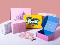 Boîte de courrier en carton ondulé rigide avec Logo imprimé, boîte de courrier pour tissu pliable et rigide