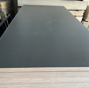 <span class=keywords><strong>Tablero</strong></span> <span class=keywords><strong>fenólico</strong></span> de <span class=keywords><strong>encofrado</strong></span> de madera contrachapada con película negra de alta calidad para muebles/construcción precios al por mayor - Product Image 1