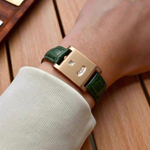 Reloj cuadrado dorado personalizable CILOA para hombre, moderno y a la moda, resistente al agua, regalo de lujo ligero, reloj de cuarzo - Product Image 6