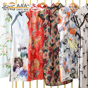 KingAAA Vente en gros de robes Qipao d'occasion pour femmes, style fusion Est-Ouest, Cheongsam de seconde main pour dames, robes esthétiques orientales, vêtements de galerie - Product Image 6