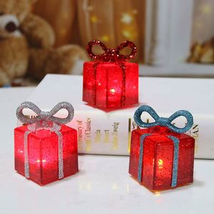Wholesale 5.2*5.2*8cm Warm White Plastic Battery Powered Christmas Ornaments Gift Box Shape <b>LED</b> <b>Lights</b> for Decoration - Product Image 3