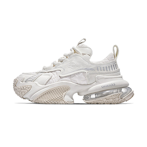Sneakers respirantes et tendance pour un confort optimal, chaussures de sport élégantes avec semelle amortissante pour un usage quotidien - Product Image 2