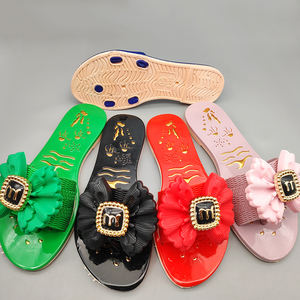 Fábrica al por mayor de moda Chappal suelas para sandalias Slide Les Chaussures zapatilla para damas - Product Image 2