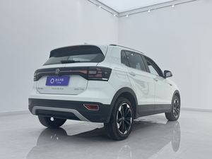 <span class=keywords><strong>Volkswagen</strong></span> T-Cross 200TSI DSG Comfort Connect Edition <span class=keywords><strong>2023</strong></span> d'occasion, SUV compact urbain - Product Image 6