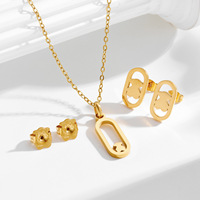 Set Perhiasan Beruang Teddy Anti Air Lapis Emas Baja Tahan Karat Desain Berongga Kalung Anting Fashion Wanita Set 2 Buah
