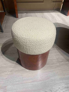 Puf Acolchado DISEN FURNITURE para Decoración de Sala de Estar, Otomana Relajante con Tela Bouclé, Reposapiés - Product Image 2