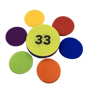 Marcadores de Alfombra para Aulas, Puntos Adhesivos de 4', 5' y 6' con Gancho y Bucle, Múltiples Colores, Círculos Adhesivos - Product Image 3