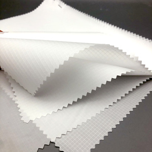 ผ้าไนลอน/โพลีเอสเตอร์ริปสตอป <span class=keywords><strong>20D</strong></span> 40D พร้อมเคลือบ Pa/pu สำหรับผ้าถ่ายภาพ - Product Image 3