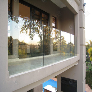 Conception de garde-corps de maison moderne Chaussure de base en aluminium en U pour verre En effet Conceptions de garde-corps de toit - Product Image 5