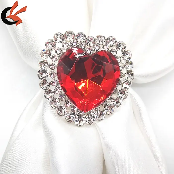 Wholesale Table Decor Sparkly Red diamond Rhinestone Heart Napkin Ring for wedding table decoration