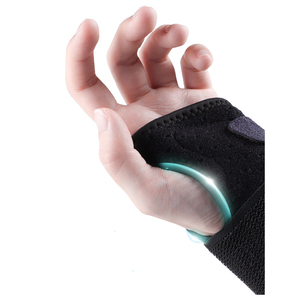 Penyangga Pergelangan Tangan dengan Penopang Jempol, Penahan Terowongan Karpal, Dapat Disesuaikan, Bernapas, dan Meredakan Nyeri - Product Image 5