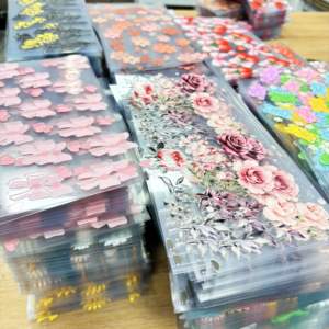 Venta al por mayor personalizable UV DTF Cup Wraps <span class=keywords><strong>para</strong></span> gafas duradero impermeable lavable vidrio vasos pegatinas bajo presupuesto patrón personalizado - Product Image 1