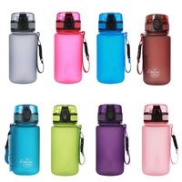 Bouteille d'eau potable réutilisable de jus de fruits en plastique Tritan sans BPA de 12oz conçue sur mesure pour l'école des enfants