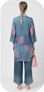 Ensemble coordonné deux pièces pour femmes, respirant, élégant, décontracté, ensemble Kurti et pantalon assorti, tenue confortable et écologique pour toutes les saisons - Product Image 3