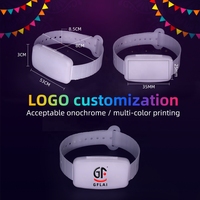 Bracelet LED RGB promotionnel Bracelet de foule de concert lumineux avec télécommande pour Halloween pour cadeau de fête de gestion de foule