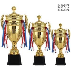 Qualità nobile Custom corona Styling trofeo tazza con coperchio qualità sport medaglia <span class=keywords><strong>e</strong></span> placca - Product Image 6
