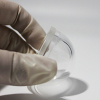 Lentille demi-dôme en verre saphir VY Optics OEM résistante à la température avec revêtement antireflet pour la photographie