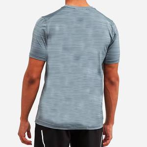 Camiseta Deportiva Formal Reflectante Personalizada OEM para Hombre, Absorbente de Humedad, Transpirable, con Logotipo Estampado para Gimnasio - Product Image 3