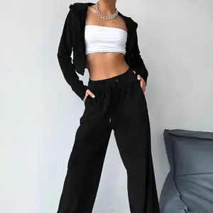 Custom Hot Sale High Quality New Fashion Tracksuits Stylish, Crop Tops Sweatshirt and Jogging Sweat Suits for Women/