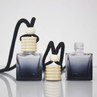 10ML bas prix voiture sortie d'air parfum suspendu pendentif carré verre parfum diffuseur personnalisé voiture parfum désodorisant bouteille