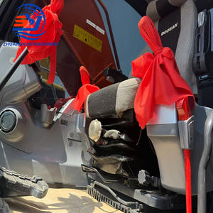 Excavadora de cadenas mediana Doosan DX340LC-9C usada, modelo 2023, 34 toneladas de peso operativo, con motor PLC y transmisión. - Product Image 3