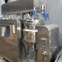Homogénéisateur mélangeur émulsifiant hydraulique 30L à aspiration, machine de fabrication cosmétique avec agitation et décharge automatique inclinable