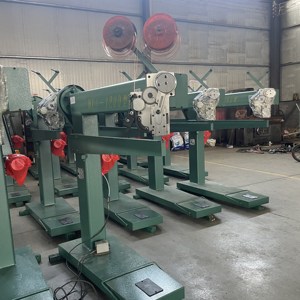 Chi phí thấp công nghiệp hướng dẫn sử dụng hộp <span class=keywords><strong>carton</strong></span> <span class=keywords><strong>Stapler</strong></span> <span class=keywords><strong>carton</strong></span> máy cho vừa và nhỏ bao bì sóng nhà máy - Product Image 2