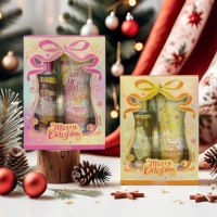 Coffret Cadeau de Noël 2026 Story of Love – Nouveauté – 4 Designs – Brume Corporelle 250ml avec Liton Corporel 236ml – Coffrets Cadeaux 2-en-1 pour Femme – Édition Spéciale Fêtes