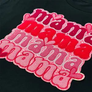 Vente en gros de broderie paillettes cadeaux de fête des mères 2024 chenille patch maman logo fer sur patchs pour vêtements