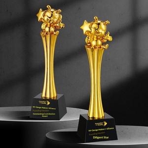 Trofeo in Resina Little Bee Personalizzato con Motivo a <span class=keywords><strong>Stella</strong></span> Placcato Oro Premio di Fine Anno Contribuzione Eccezionale Festa del Lavoro Scolastico per Bambini - Product Image 1